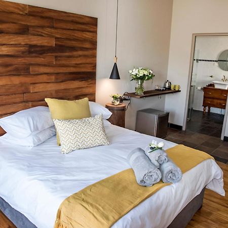Blue Rain Guest House Блумфонтейн Екстер'єр фото